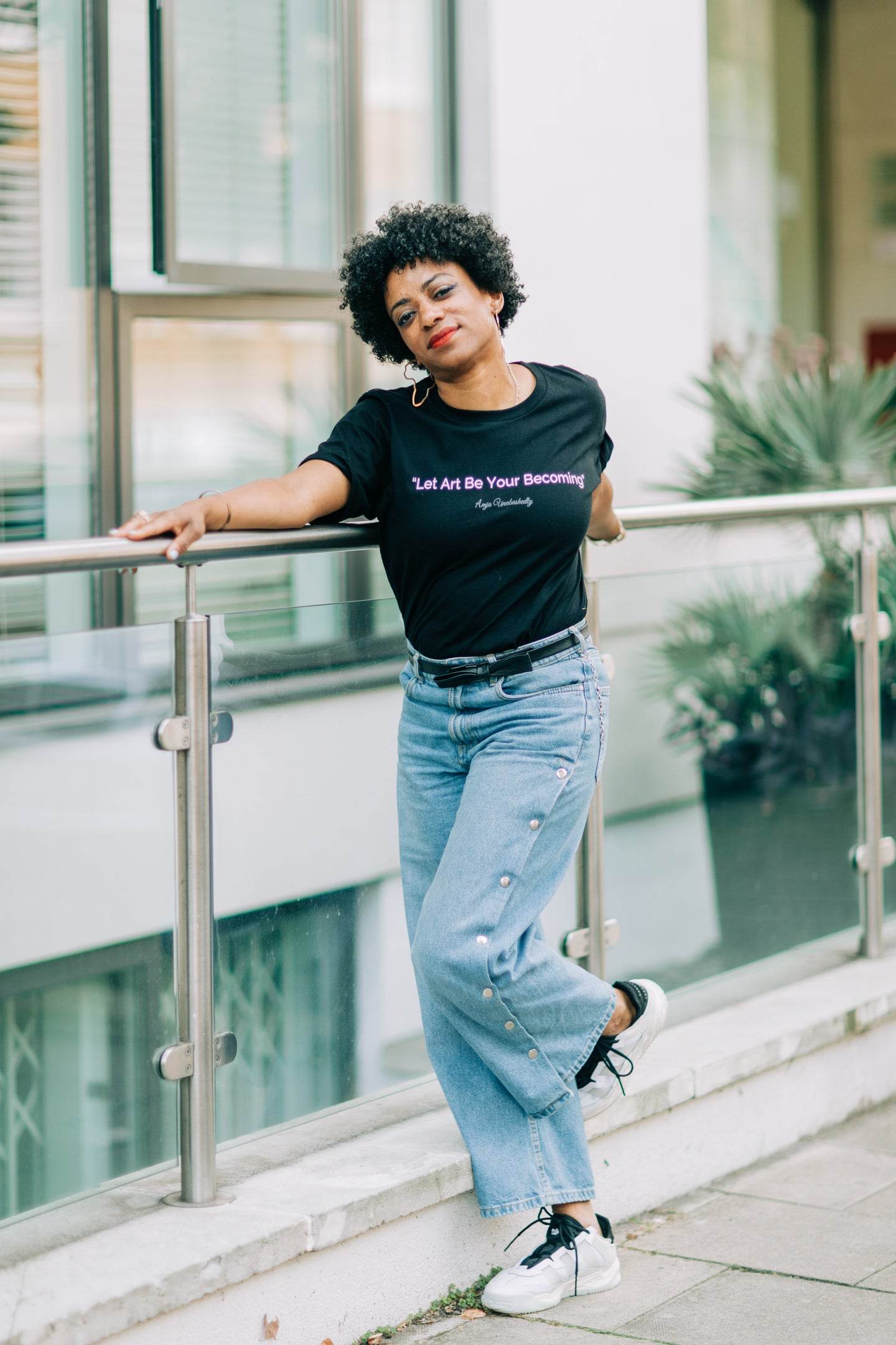 LABYB T-Shirt Unisex Short Sleeve T-Shirt - Amja Unabashedly